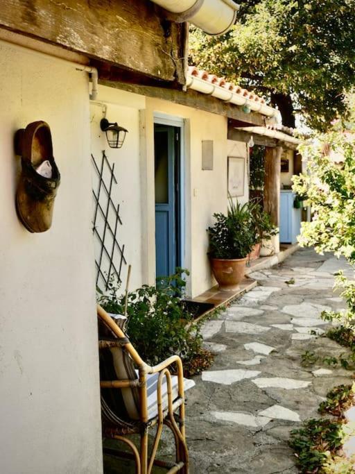 La Campagne Dans La Ville Narbona Exterior foto