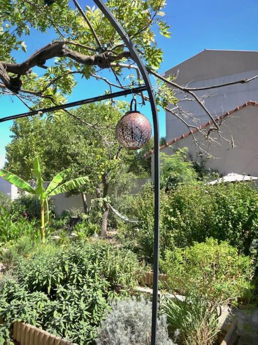 La Campagne Dans La Ville Narbona Exterior foto